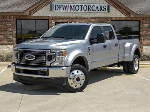 Used 2021 Ford F450 XL w/ Power Equipment Group AWD/4WD image 2