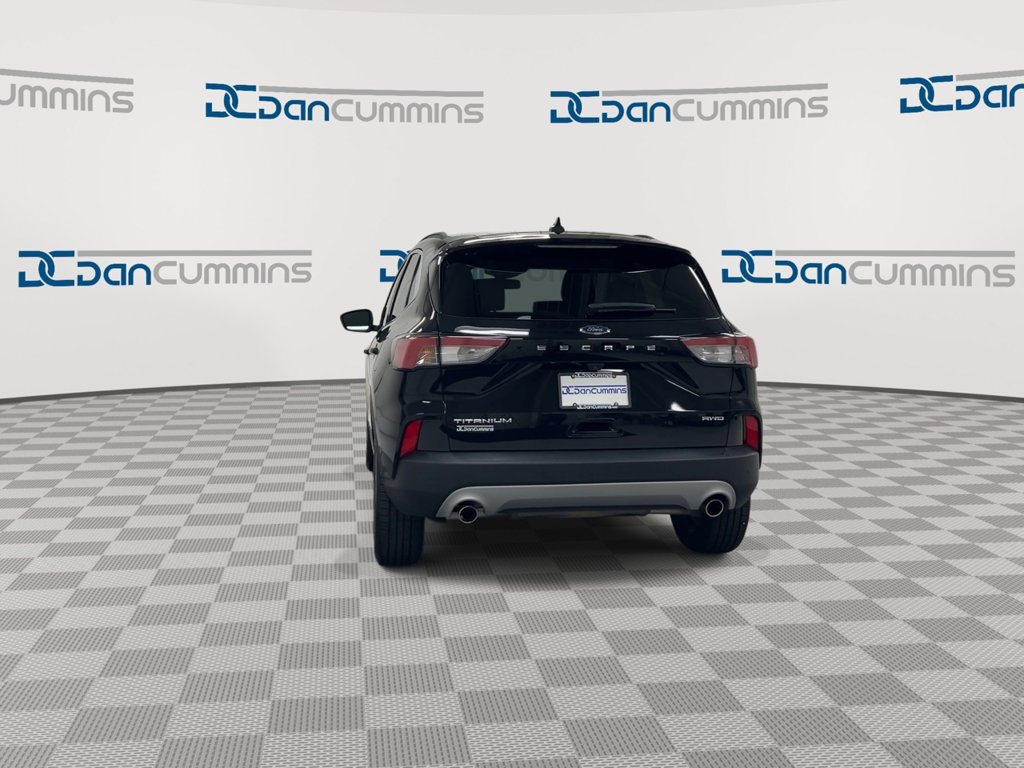 Used 2022 Ford Escape Titanium AWD/4WD image 7
