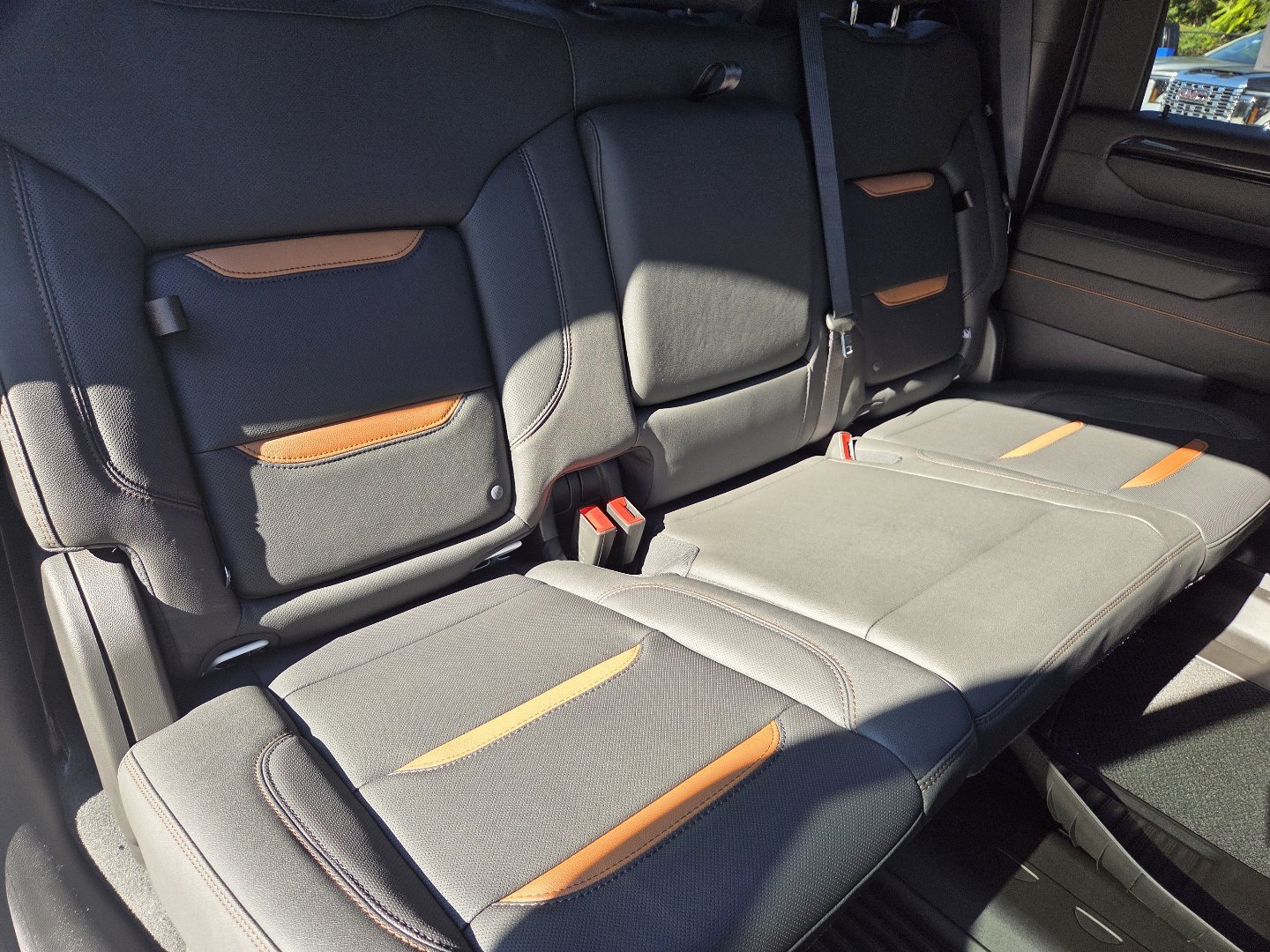 New 2026 GMC Sierra 2500 AT4 w/ AT4 Premium Plus Package AWD/4WD image 26