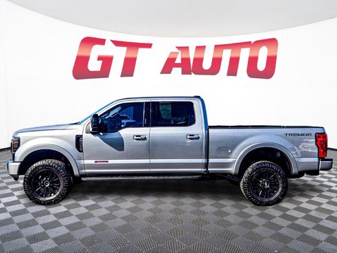 Used 2020 Ford F250 Lariat image 4