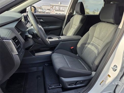 New 2026 Nissan Rogue SV image 5