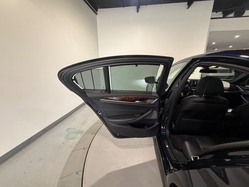 Used 2017 BMW 540i xDrive AWD/4WD image 57