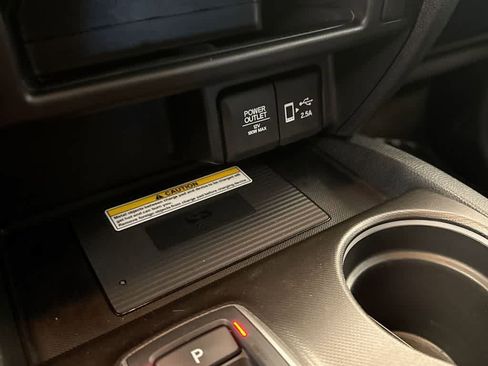 Certified 2023 Honda Passport TrailSport image 37