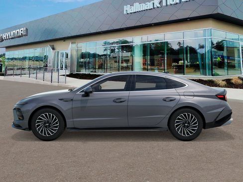 New 2026 Hyundai Sonata Limited image 3