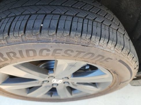 Used 2025 Honda Pilot Black Edition image 22