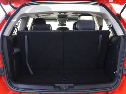 Used 2017 Dodge Journey Crossroad FWD image 12