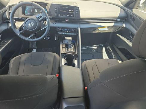 New 2026 Hyundai Elantra SEL Sport Premium FWD image 9