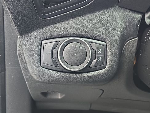Used 2018 Ford Escape S FWD image 10