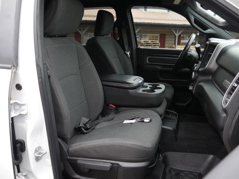 Used 2019 RAM 2500 Big Horn image 30