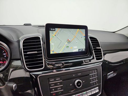 Used 2018 Mercedes-Benz GLS 550 4MATIC image 14