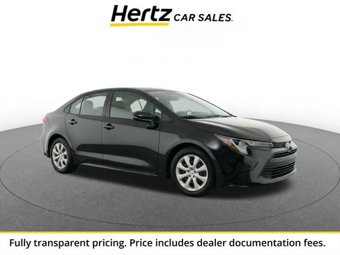 Used 2025 Toyota Corolla LE FWD image 1