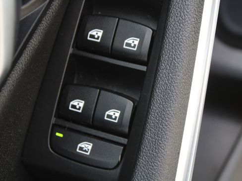 Used 2021 BMW 330i Sedan w/ Premium Package image 19