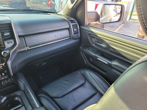 Used 2021 RAM 1500 Limited w/ Body Color Bumper Group image 16