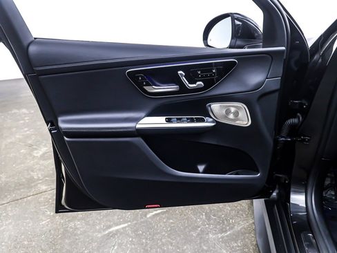 Used 2024 Mercedes-Benz GLC 300 GLC 300 SUV w/ AMG Line image 22