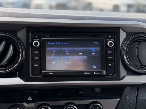 Used 2016 Toyota Tacoma SR5 image 12