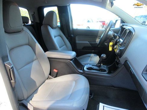 Used 2017 Chevrolet Colorado W/T image 23