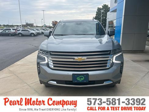 Certified 2023 Chevrolet Tahoe High Country AWD/4WD image 2