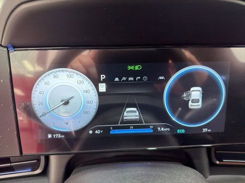 New 2025 Hyundai Elantra N Base image 15