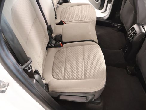 Used 2022 Ford Escape SE FWD image 13