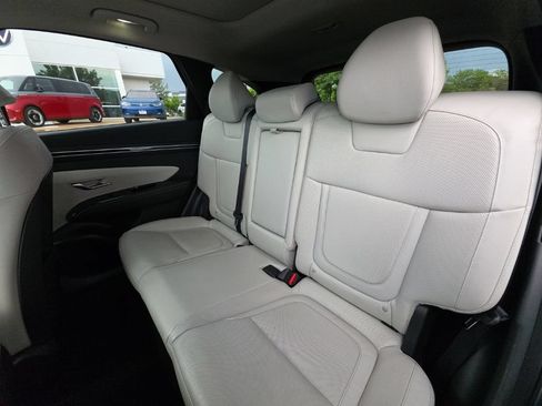 Used 2022 Hyundai Tucson Limited AWD/4WD image 20