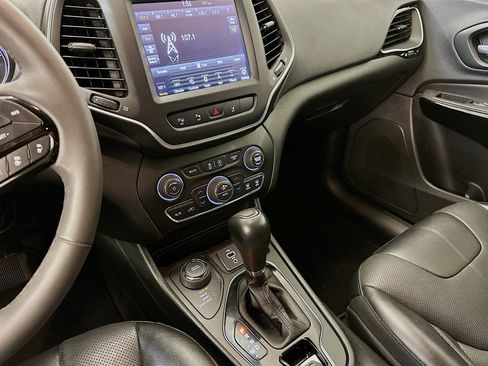 Used 2023 Jeep Cherokee Altitude Lux image 26