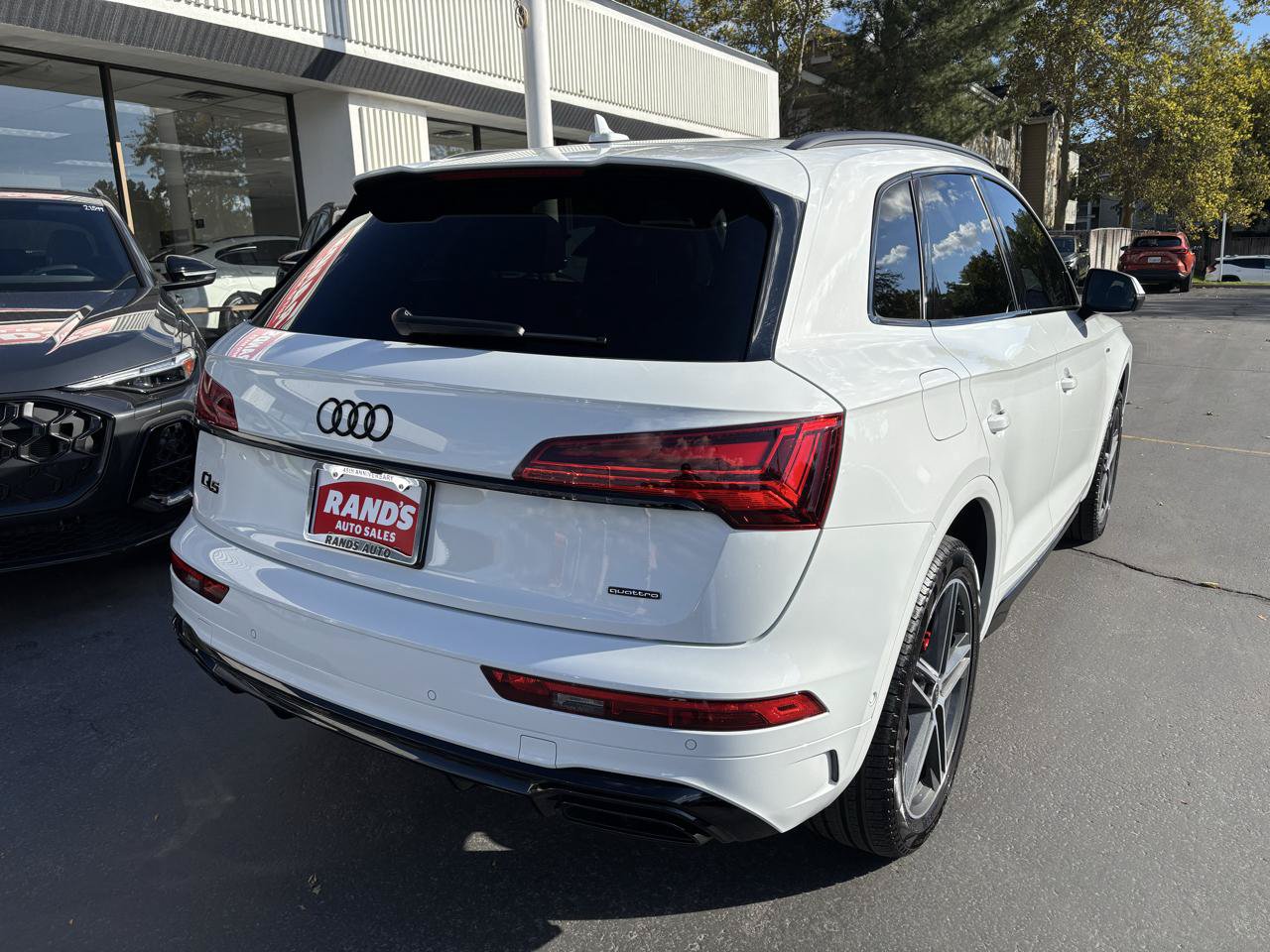 Used 2024 Audi Q5 e Prestige AWD/4WD image 10