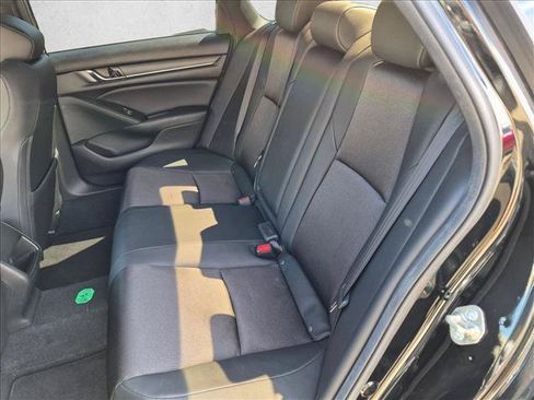 Used 2019 Honda Accord Sport image 16