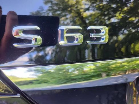 Used 2015 Mercedes-Benz S 63 AMG 4MATIC Sedan image 13