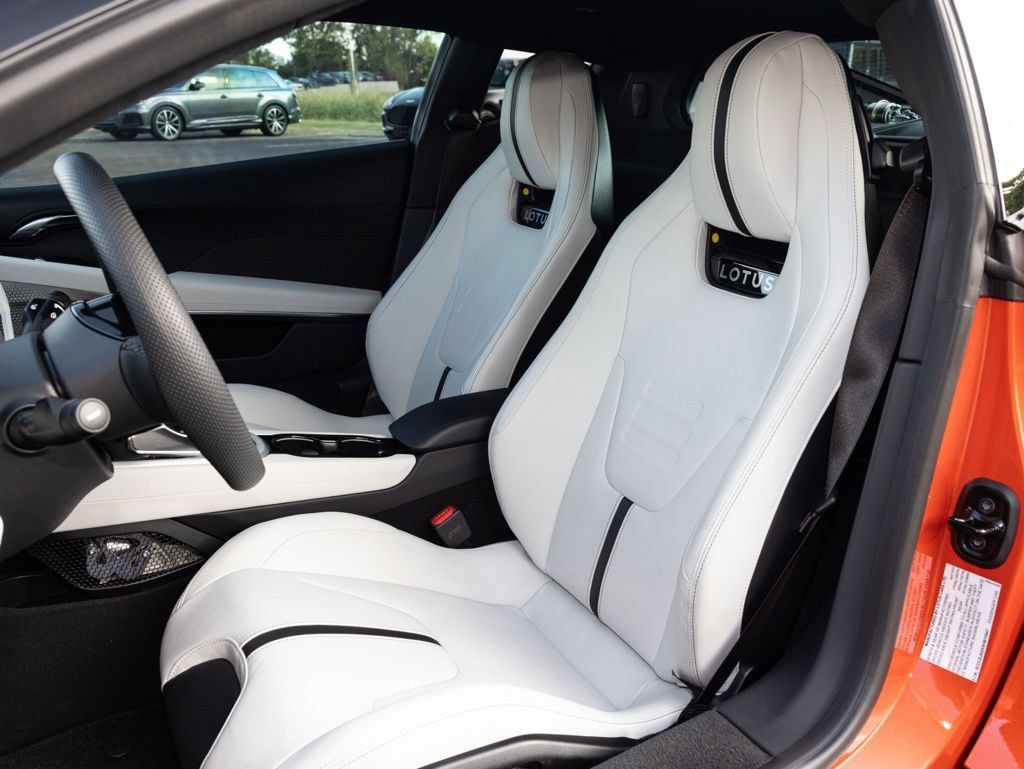 Used 2025 Lotus Emira RWD image 24