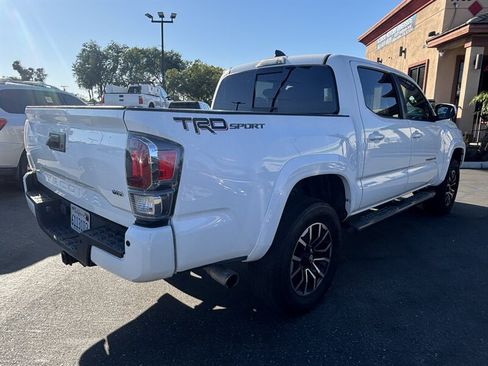 Used 2021 Toyota Tacoma TRD Sport w/ Technology Package RWD image 6