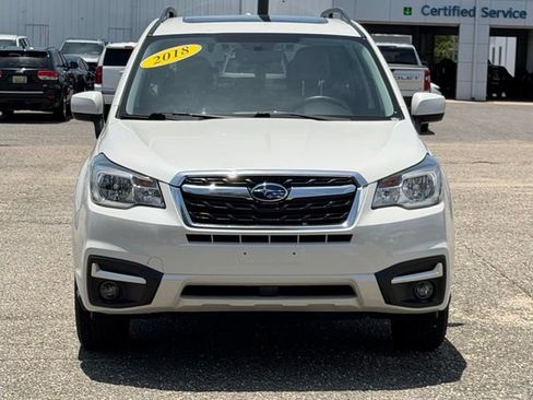 Used 2018 Subaru Forester 2.5i Premium AWD/4WD image 2