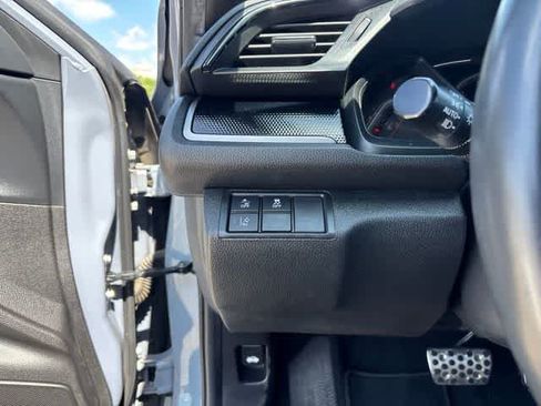 Used 2020 Honda Civic Sport image 10