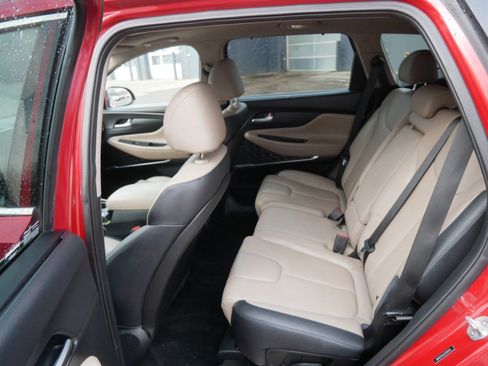 Used 2020 Hyundai Santa Fe SEL image 11