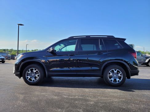 Used 2022 Honda Passport TrailSport image 7