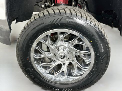 Used 2018 GMC Sierra 1500 SLT AWD/4WD image 31