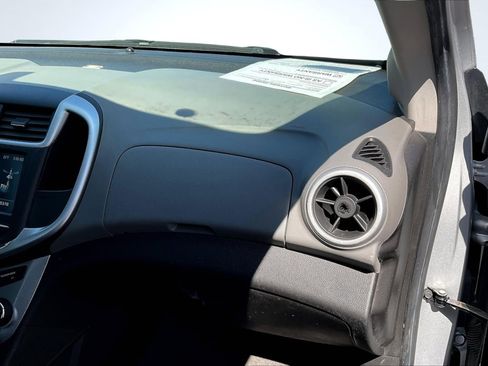 Used 2017 Chevrolet Sonic LT image 17