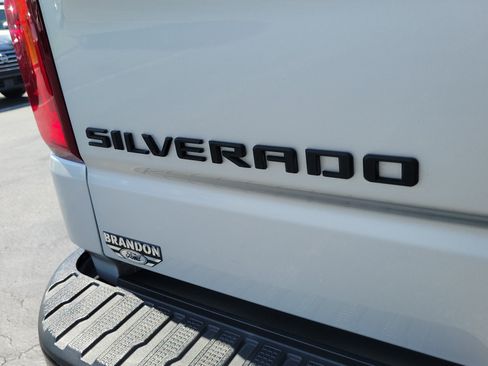 Used 2021 Chevrolet Silverado 1500 Custom Trail Boss AWD/4WD image 9