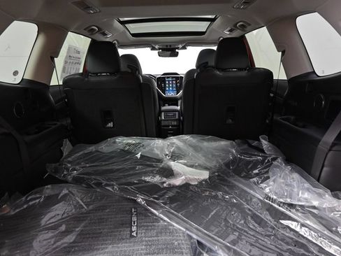 Used 2026 Subaru Ascent Limited AWD/4WD image 19