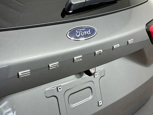 Certified 2023 Ford Escape Active FWD image 7