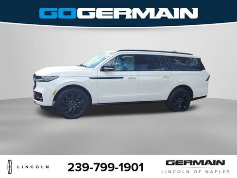 New 2026 Lincoln Navigator L Reserve AWD/4WD image 11