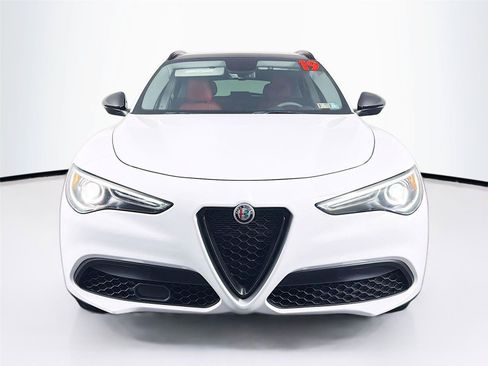 Used 2019 Alfa Romeo Stelvio AWD w/ Nero Edizione image 6