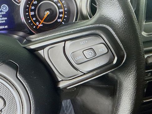 Used 2023 Jeep Wrangler Sport image 15