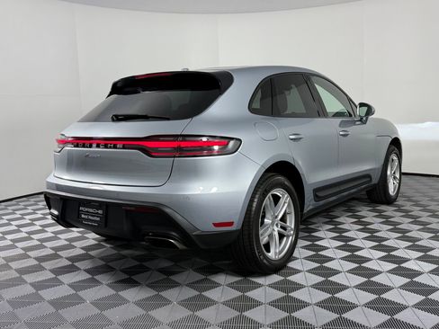 New 2025 Porsche Macan image 9