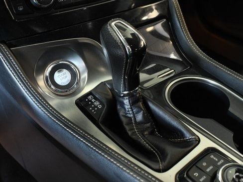 Used 2020 Nissan Maxima 3.5 SV w/ Floor Mat Group FWD image 26
