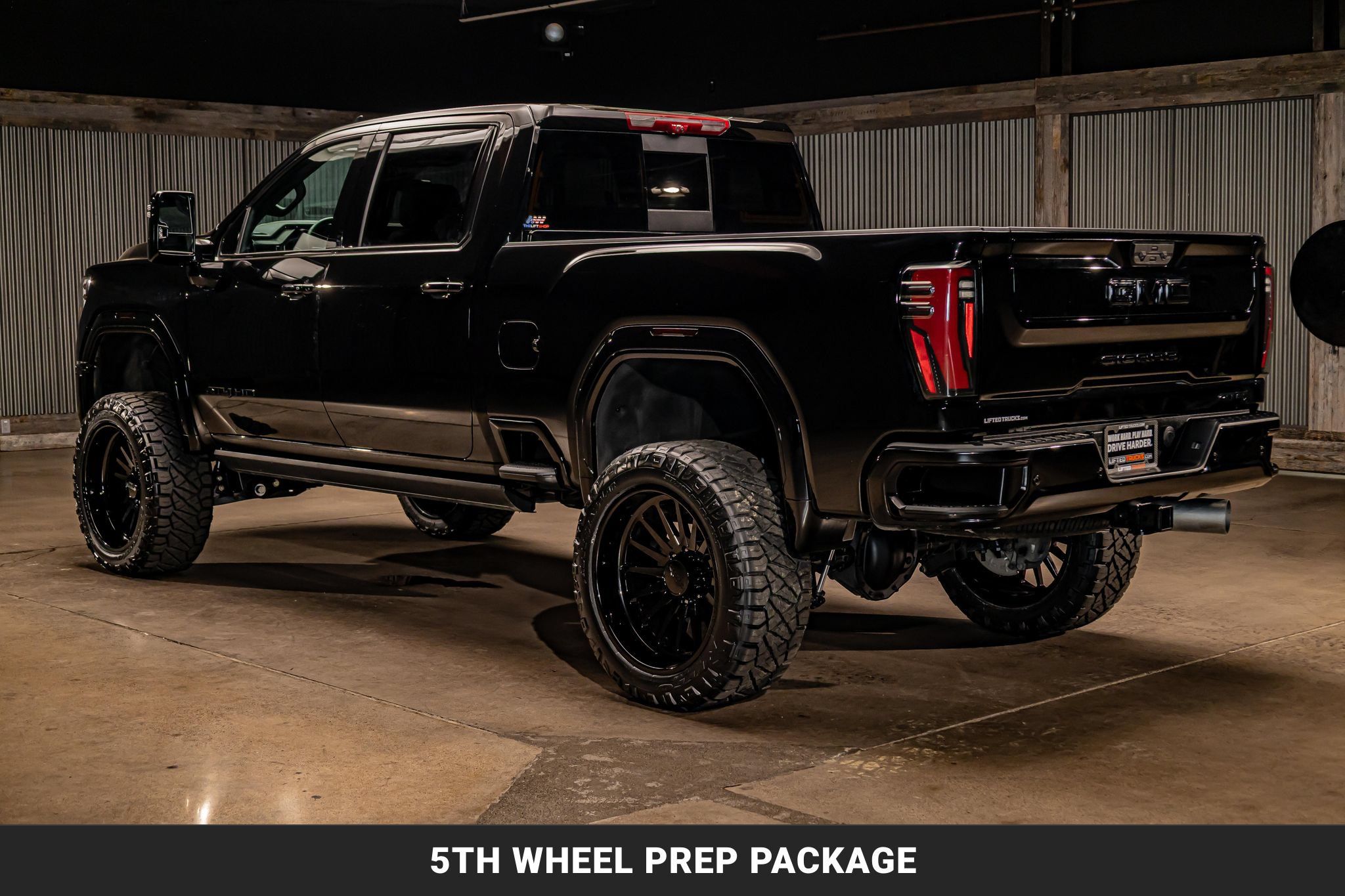 Used 2026 GMC Sierra 2500 AT4 w/ AT4 Premium Plus Package AWD/4WD image 7