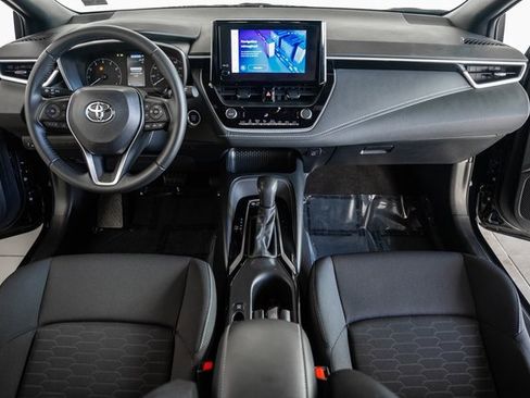 Used 2024 Toyota Corolla SE image 17