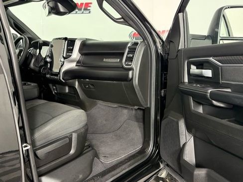 Used 2025 RAM 2500 Big Horn image 30