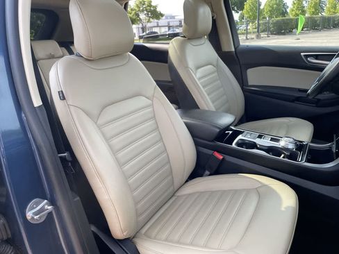 Used 2019 Ford Edge SEL w/ Equipment Group 201A AWD/4WD image 14