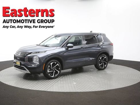 Used 2024 Mitsubishi Outlander SE FWD image 58