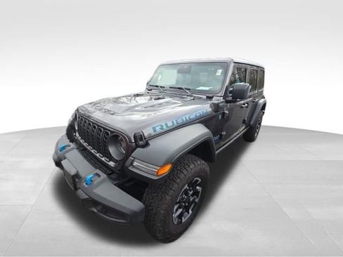 Used 2025 Jeep Wrangler Unlimited Rubicon 4xe w/ Safety Group image 9